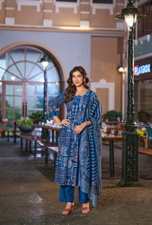 classy elegant ethnic wear Collection for women